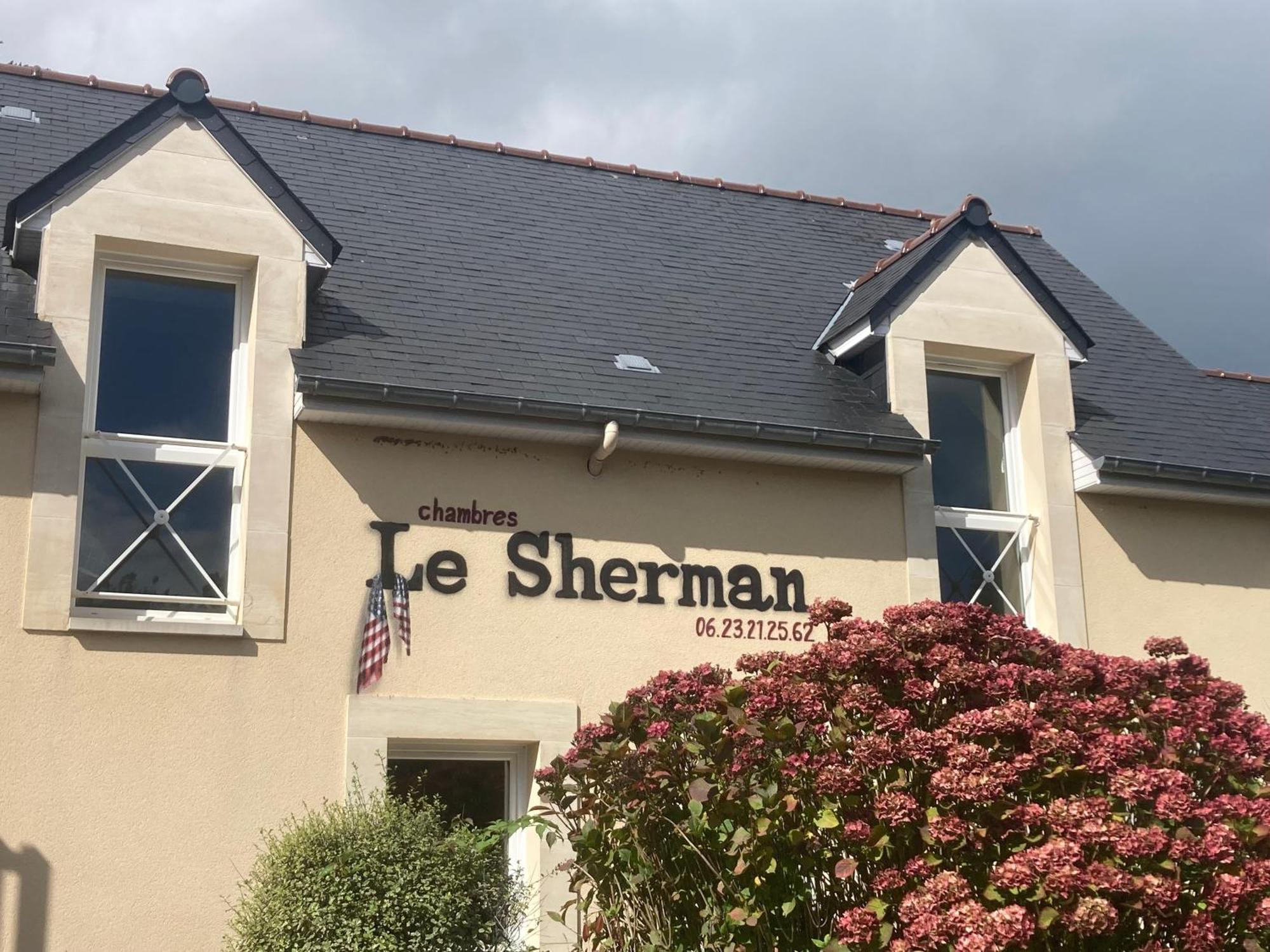Le Sherman Colleville-sur-Mer Exterior photo